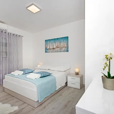Apartment Nikola