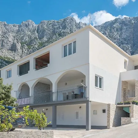 Nikola Makarska